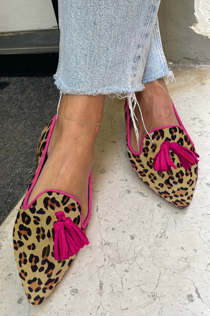 Leophella | Płaskie buty z frędzlami w leopardzi wzór z miękkiego zamszu